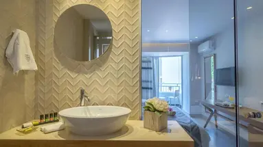 Nefeli Hotel