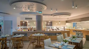 Nefeli Hotel