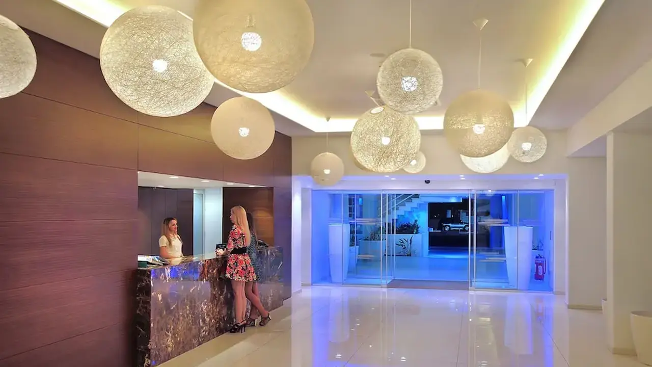 Nelia Beach Hotel & Spa