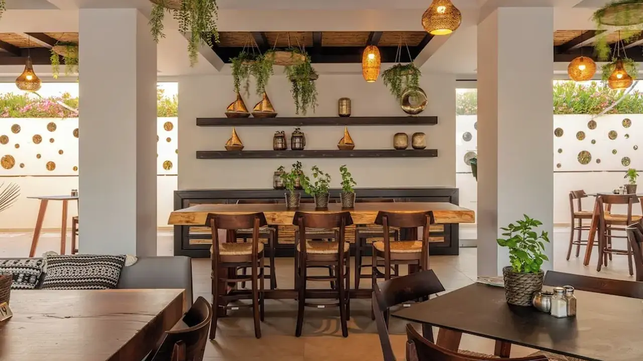 Nelia Beach Hotel & Spa