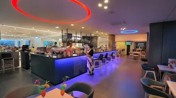 Nelia Beach Hotel & Spa