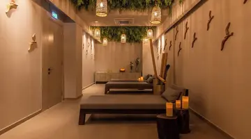 Nelia Beach Hotel & Spa
