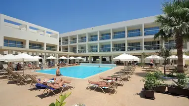 Nelia Gardens
