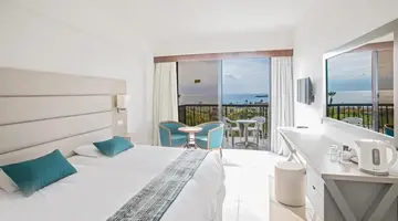 Nelia Sea Breeze