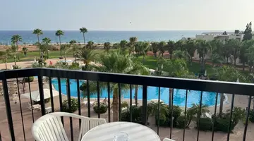 Nelia Sea Breeze
