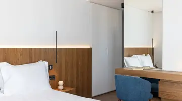 Neoma
