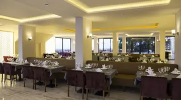 Neopol Hotel Deluxe (Ex. Venti Hotel)