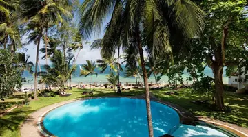 NEPTUNE BEACH RESORT