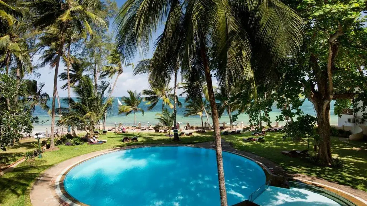 NEPTUNE BEACH RESORT