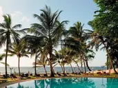 NEPTUNE BEACH RESORT