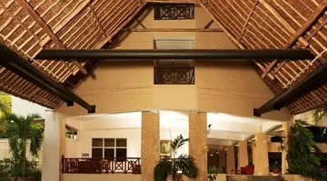 NEPTUNE BEACH RESORT
