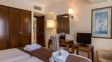 Neptune Luxury Resort