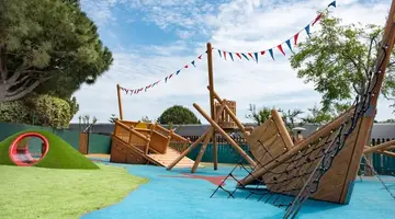 Neptune Luxury Resort