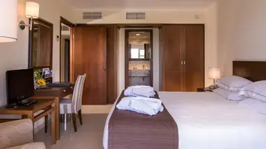Neptune Luxury Resort