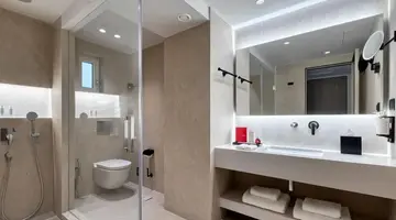 Neptune Luxury Resort