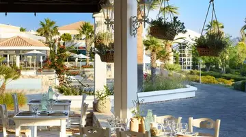 Neptune Luxury Resort