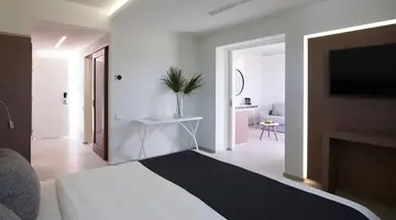 Neptune Luxury Resort