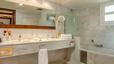 Neptune Luxury Resort