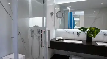 Neptune Luxury Resort