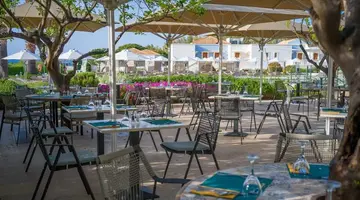 Neptune Luxury Resort