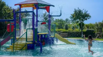Neptune Luxury Resort