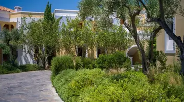 Neptune Luxury Resort
