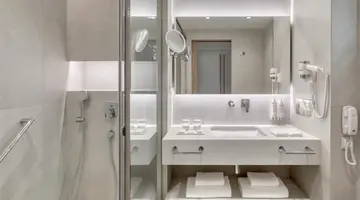 Neptune Luxury Resort