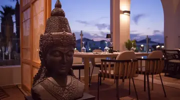Neptune Luxury Resort