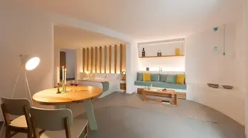 Neptune Luxury Spa Suites