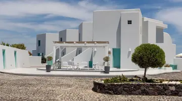 Neptune Luxury Spa Suites