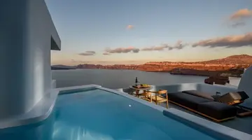 Neptune Luxury Spa Suites