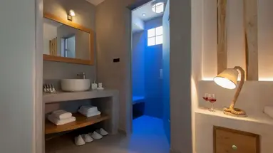 Neptune Luxury Spa Suites