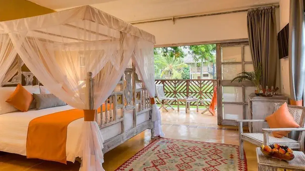 NEPTUNE PALM BEACH BOUTIQUE RESORT & SPA