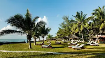 Neptune Palm Beach Boutique Resort & Spa