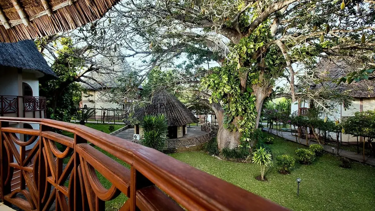 Neptune Paradise Beach Resort & Spa