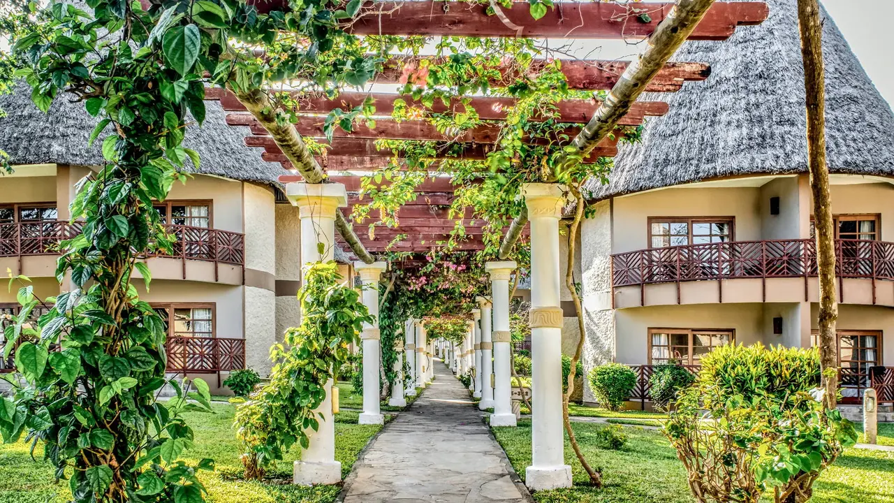 Neptune Paradise Beach Resort & SPA