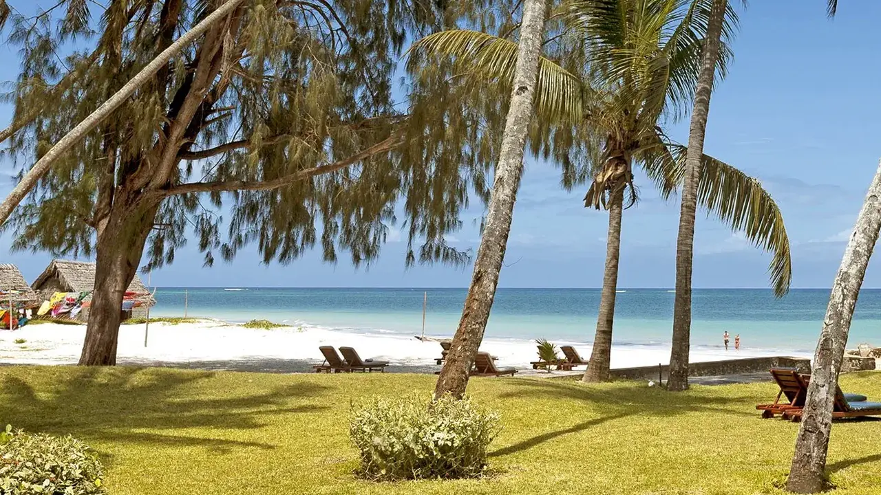 Neptune Paradise Beach Resort & Spa