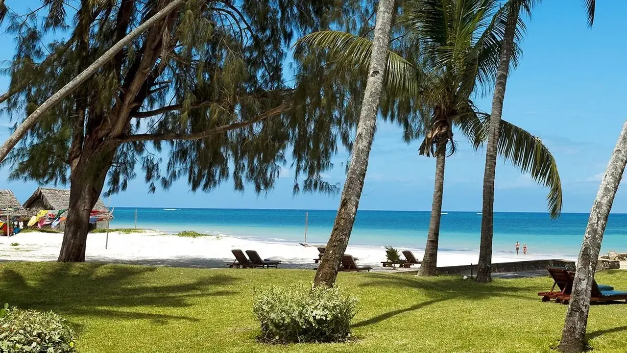 Neptune Paradise Beach Resort & Spa