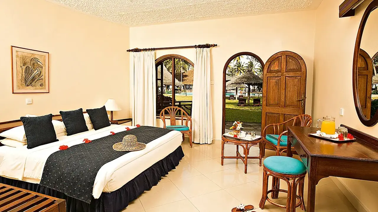 Neptune Paradise Beach Resort & Spa