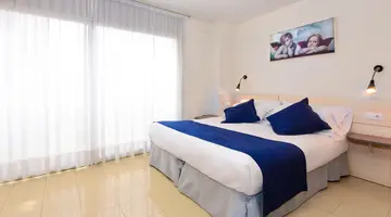 Neptuno Apartments