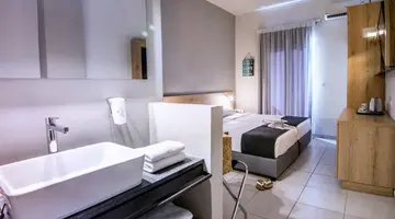 NEPTUNO BEACH HOTEL
