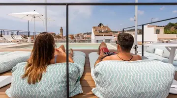 Neptuno Hotel