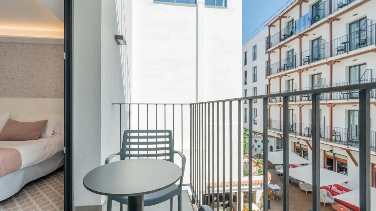 Neptuno Hotel