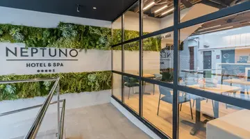 Neptuno Hotel