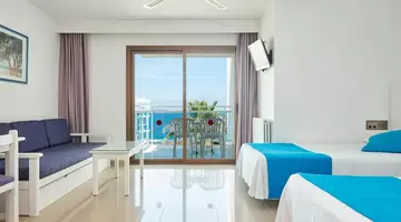 Nereida Aparthotel