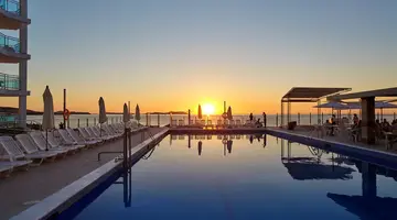 Nereida Aparthotel