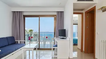 Nereida Aparthotel