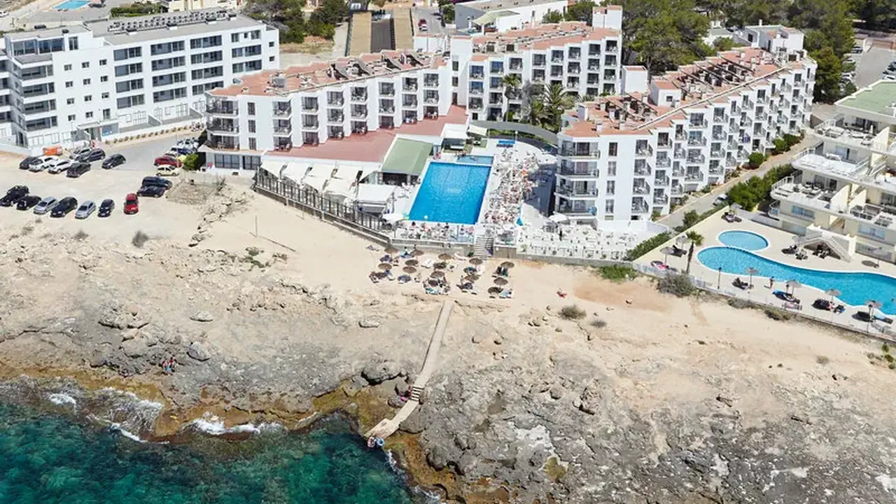 Nereida Aparthotel