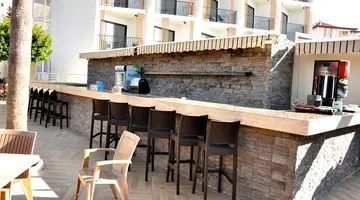 NERTON HOTEL