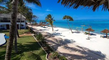 Nest Style Beach Zanzibar